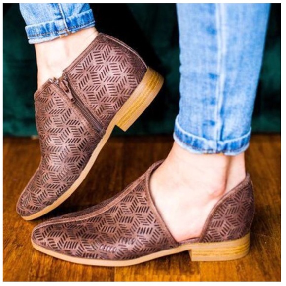 Shoes - ✨Vegan Leather Perforated Slip On Booties